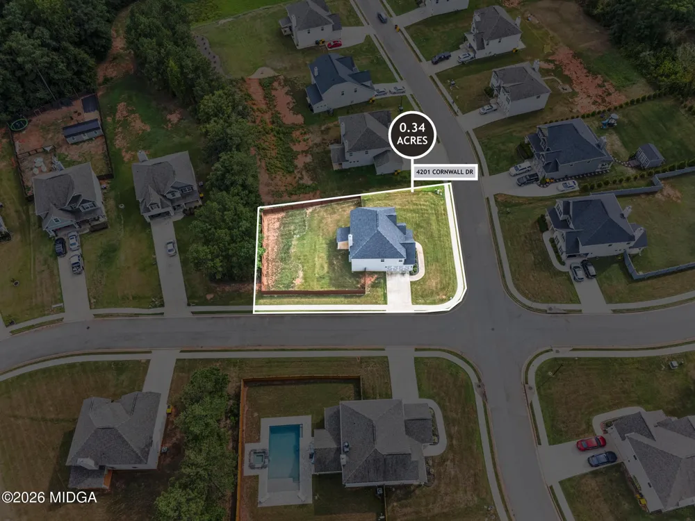 4201 Cornwall Drive Forsyth, GA 31029