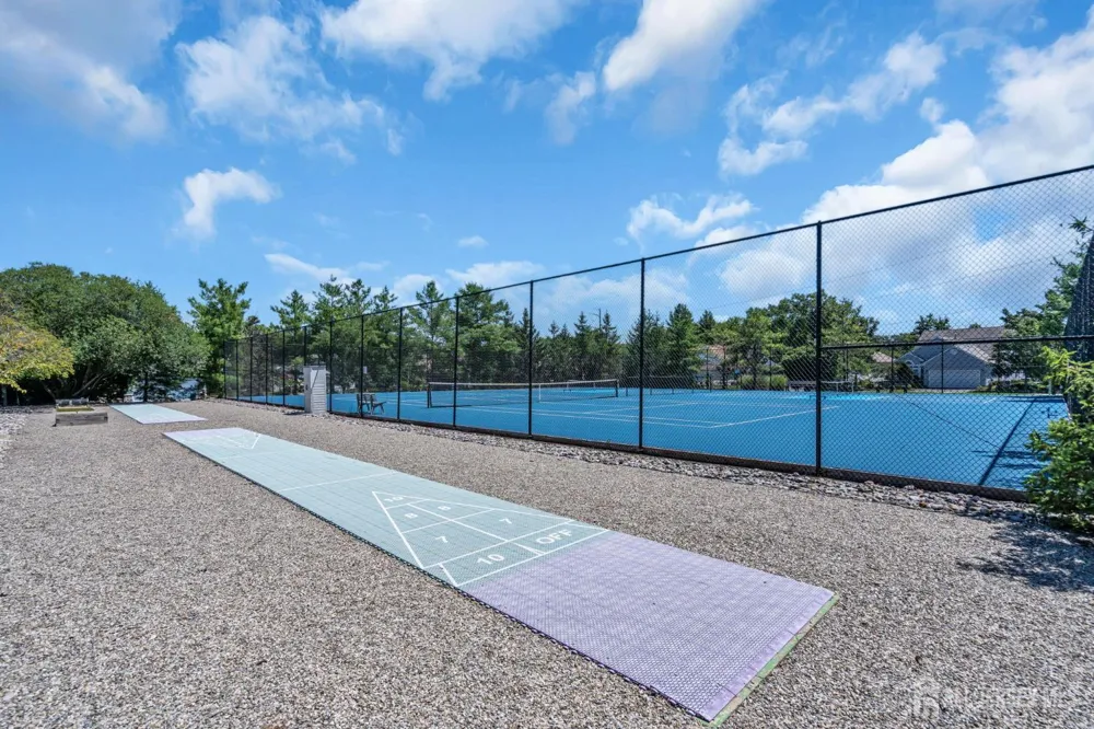 10 Nappa Court Monroe, NJ 08831
