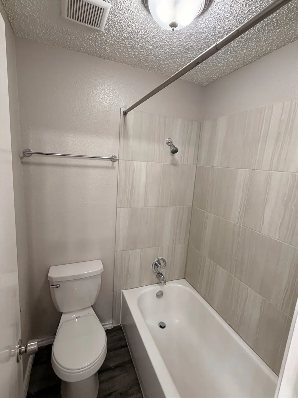 6206 Fernwood Drive Arlington, TX 76001