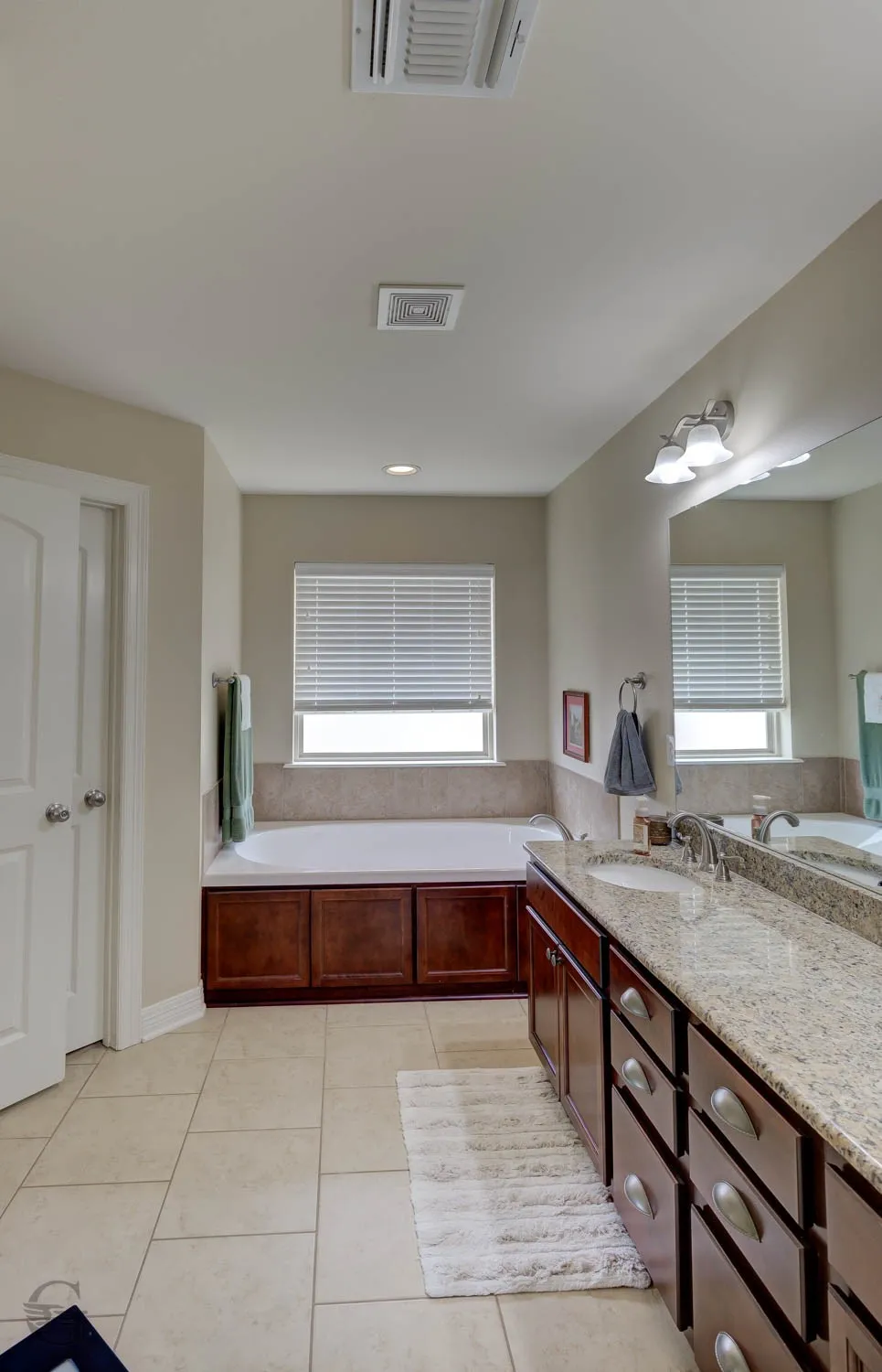 2395 Tallgrass Circle Bossier City, LA 71111