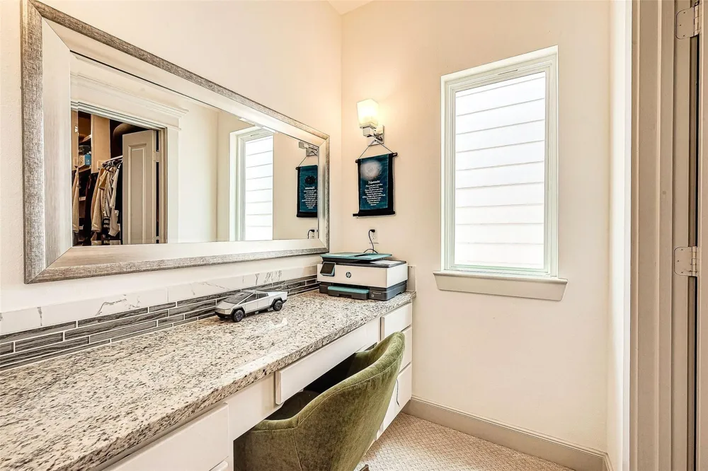5807 Kansas Street #D Houston, TX 77007