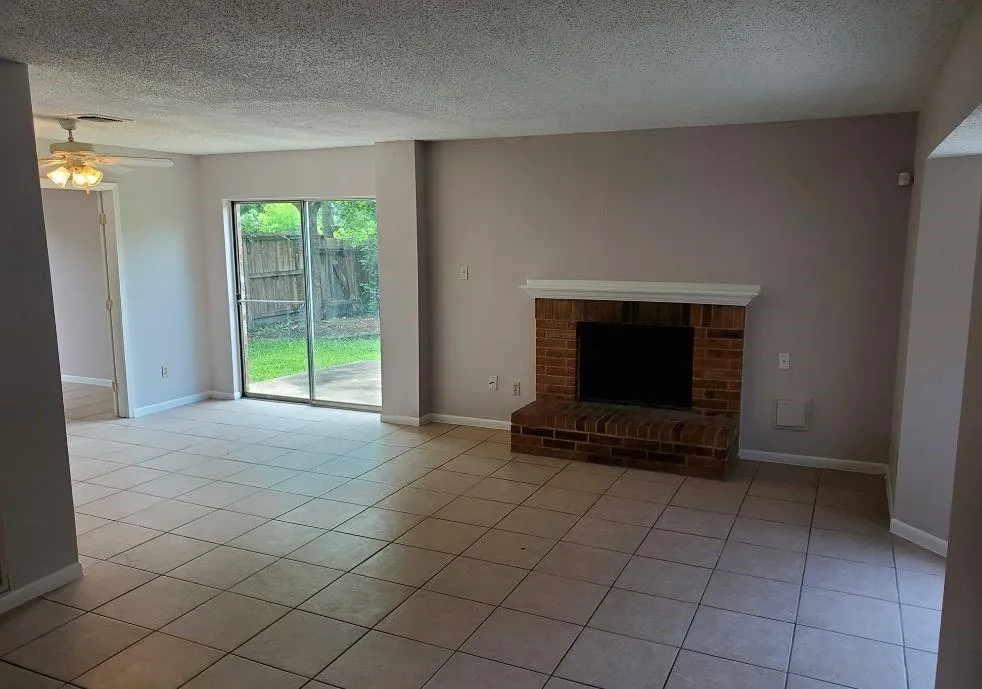 9201 Carousel Lane #A Houston, TX 77080