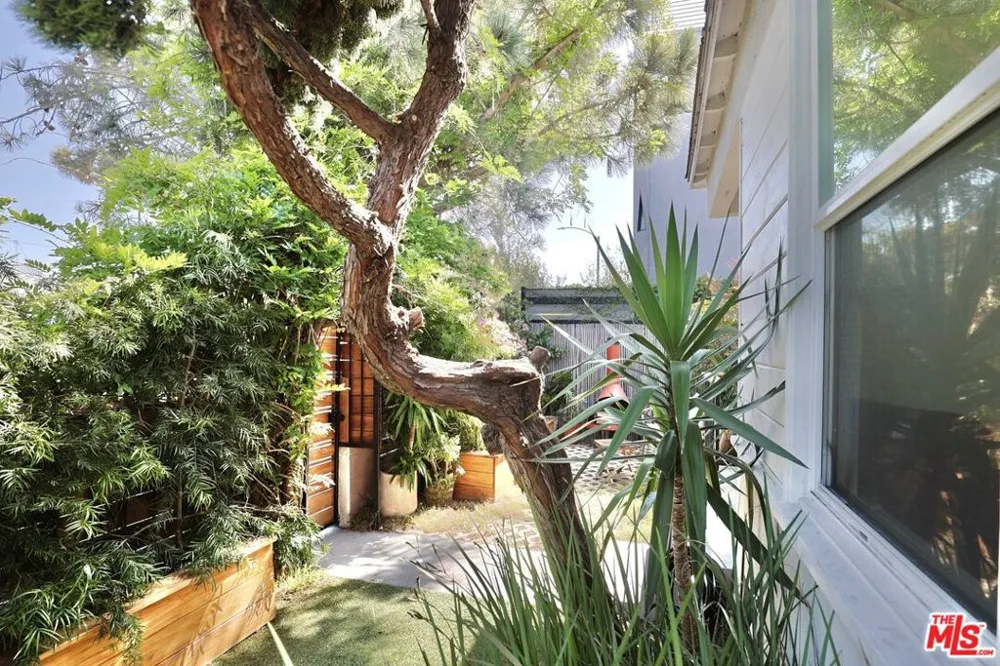 510 Venice Way Los Angeles, CA 90291