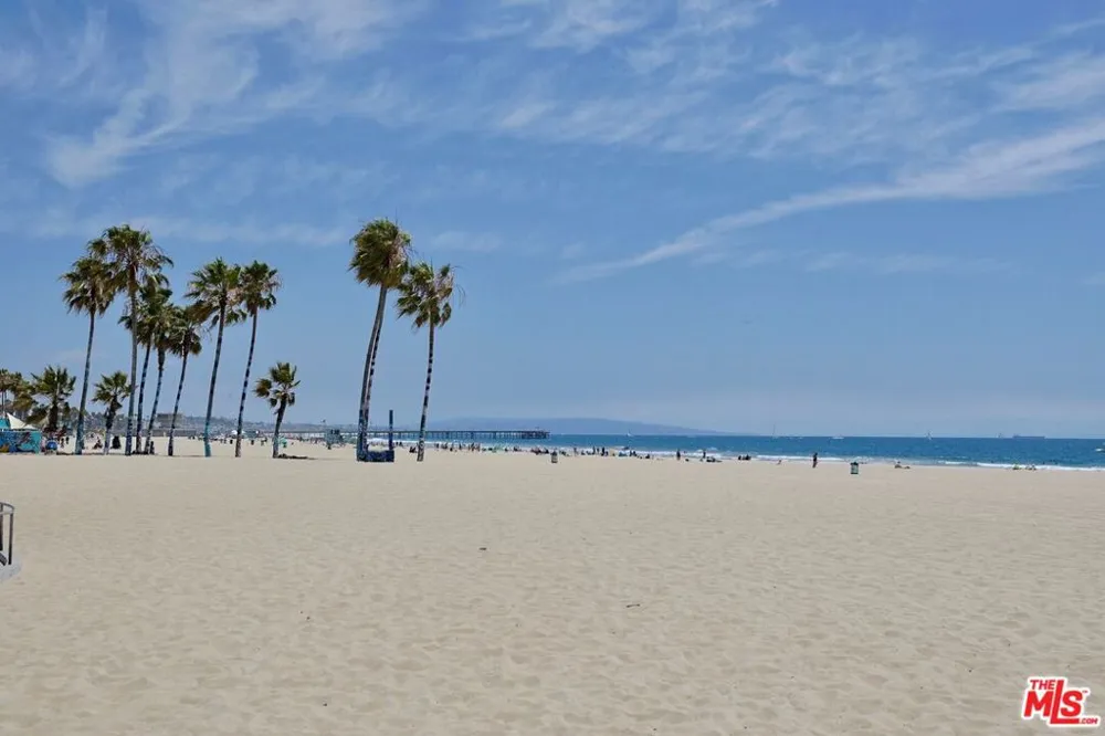 510 Venice Way Los Angeles, CA 90291
