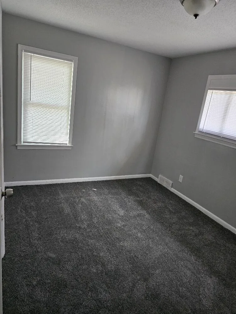5130 Outer Drive E Detroit, MI 48234