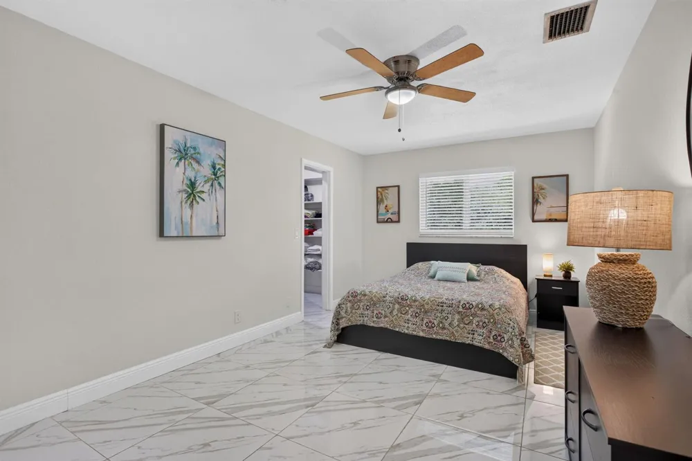 2400 NW 105TH TERRACE Coral Springs, FL 33065