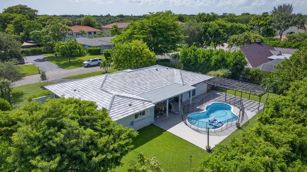 2400 NW 105TH TERRACE Coral Springs, FL 33065