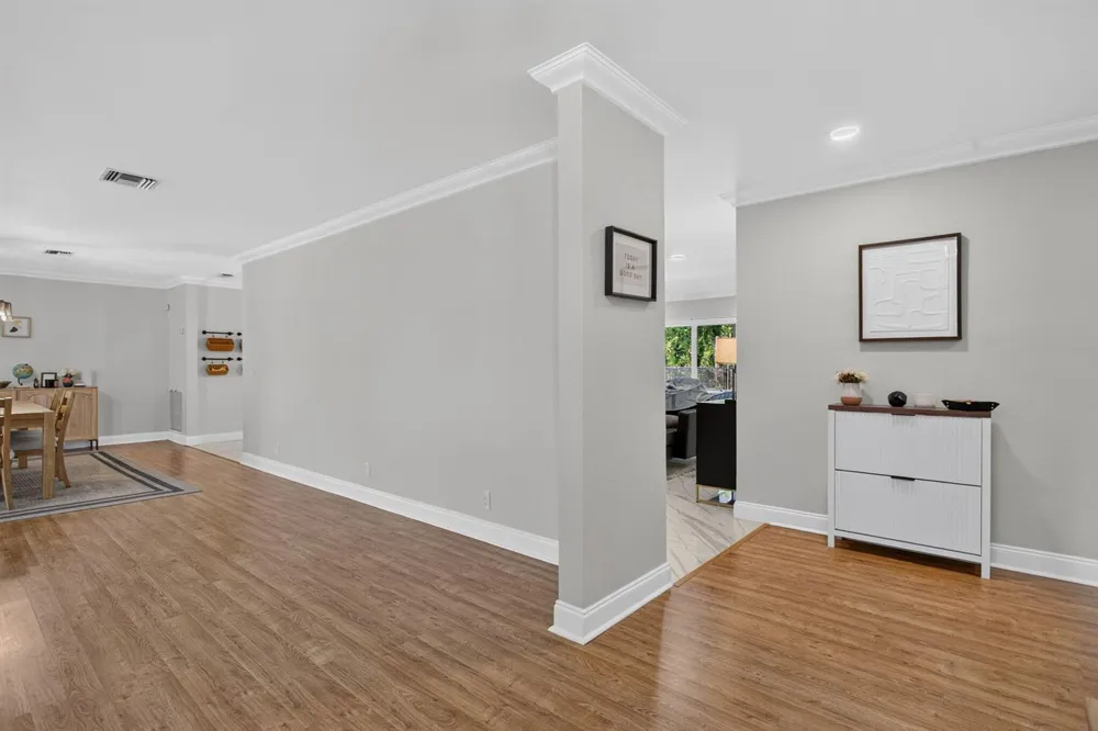 2400 NW 105TH TERRACE Coral Springs, FL 33065