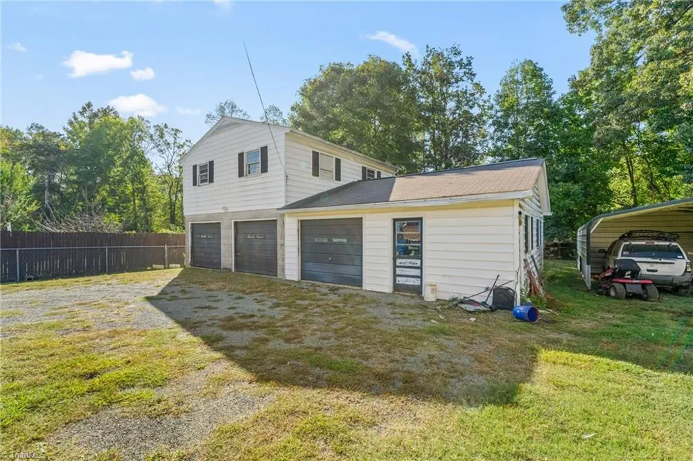 216 Circle Drive Gibsonville, NC 27249