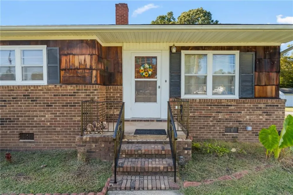 216 Circle Drive Gibsonville, NC 27249