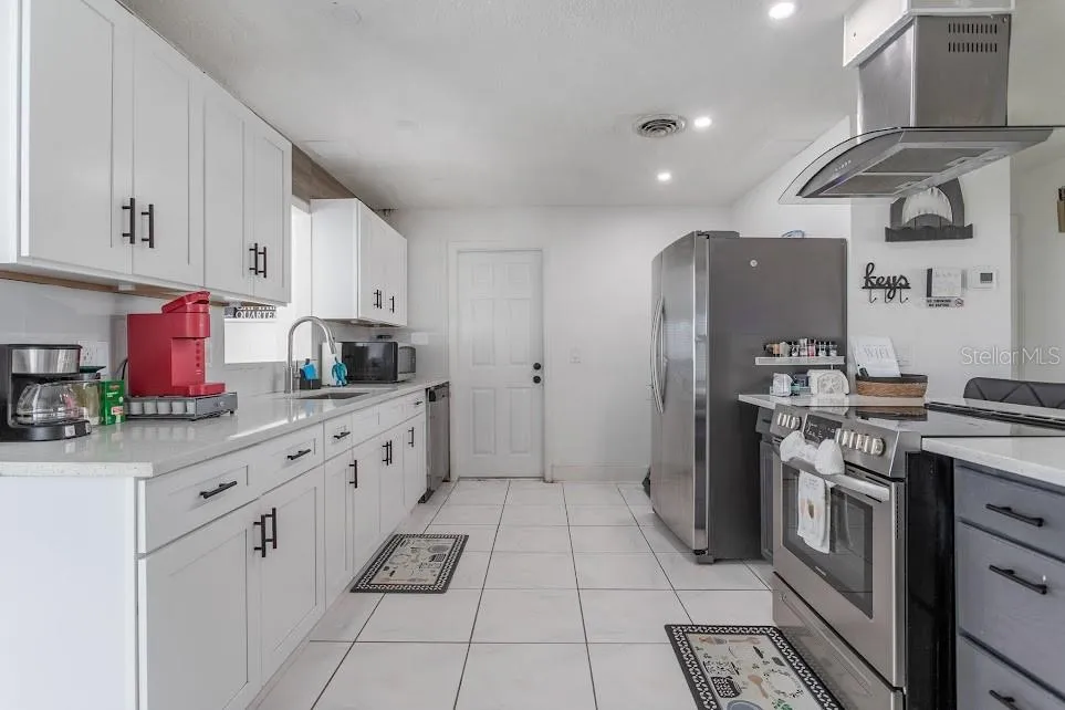225 RICHLAND Merritt Island, FL 32953