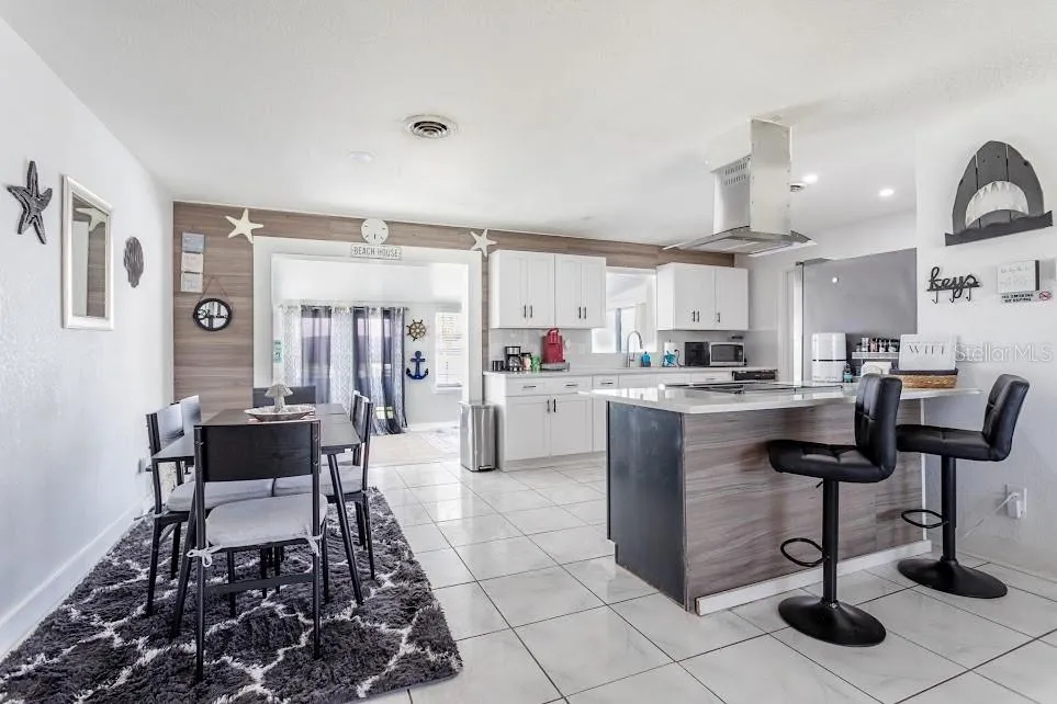 225 RICHLAND Merritt Island, FL 32953