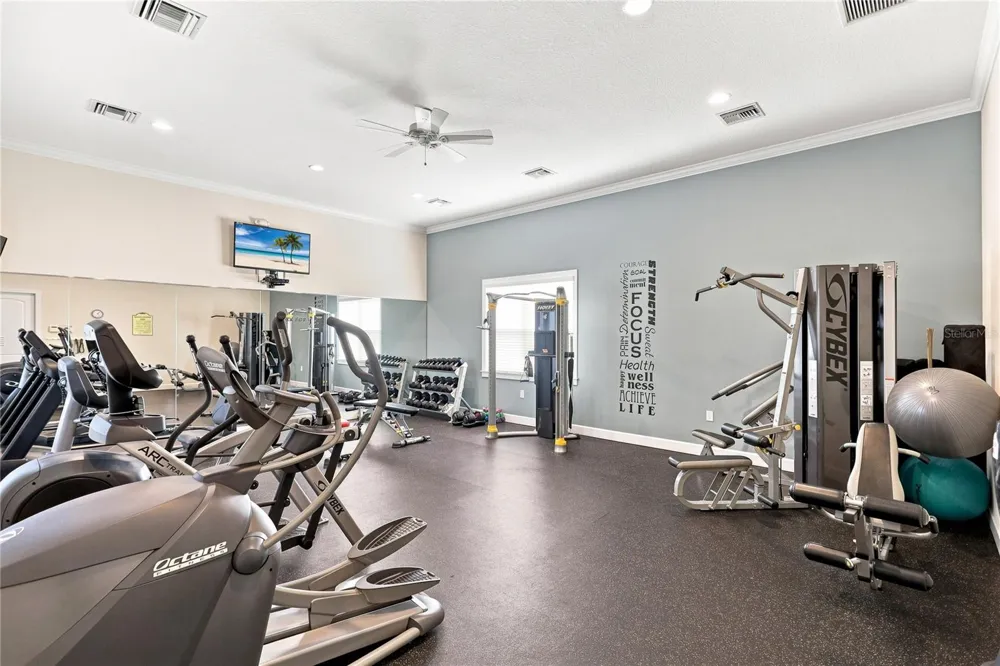 7201 VISTA BELLA DRIVE Bradenton, FL 34209