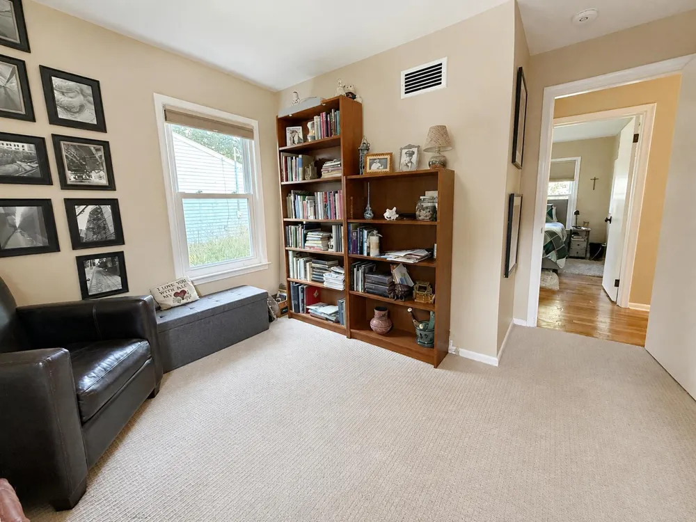 937 Farrell Avenue Kalamazoo City, MI 49006
