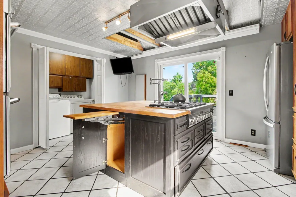 123 S Freer Road Lima Township, MI 48118