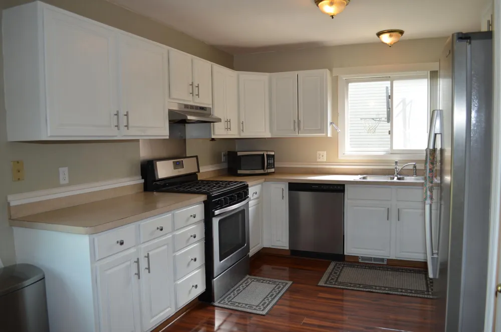 7686 Cherrywood Drive Westland City, MI 48185