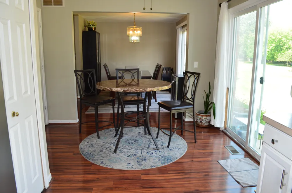 7686 Cherrywood Drive Westland City, MI 48185