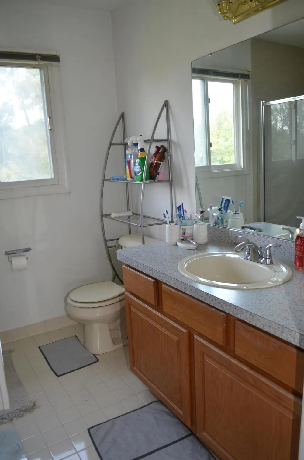 7686 Cherrywood Drive Westland City, MI 48185