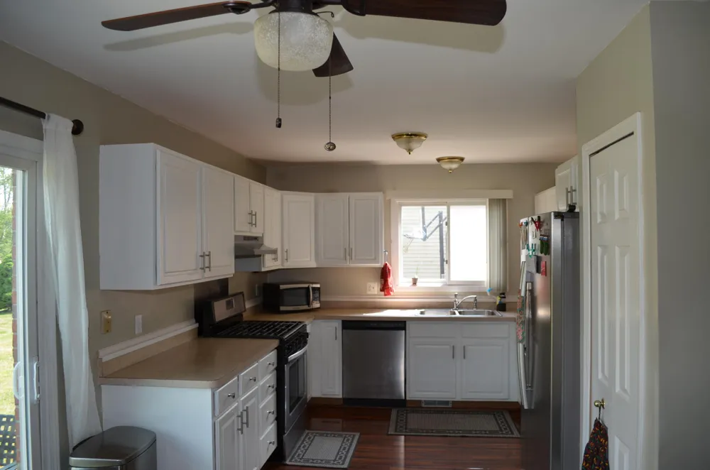 7686 Cherrywood Drive Westland City, MI 48185
