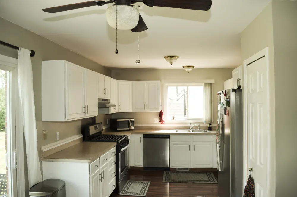 7686 Cherrywood Drive Westland City, MI 48185