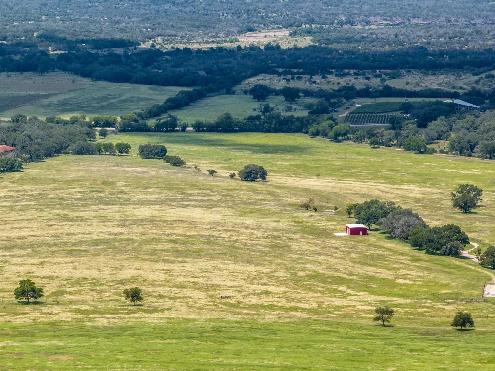 150 Hye Albert Road Hye, TX 78635