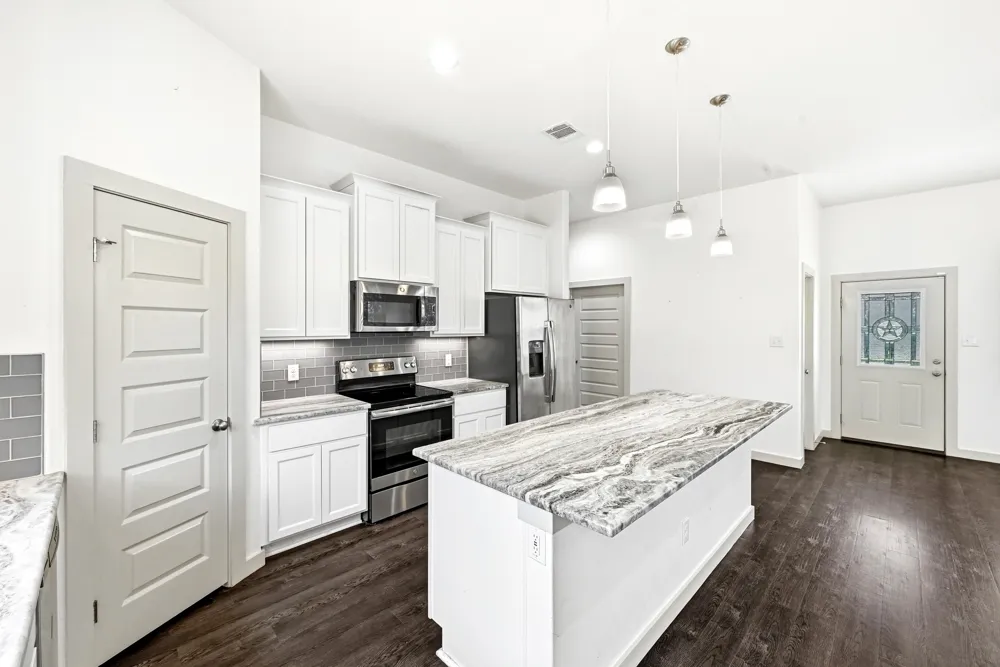354 Lamaloa Lane Bastrop, TX 78602