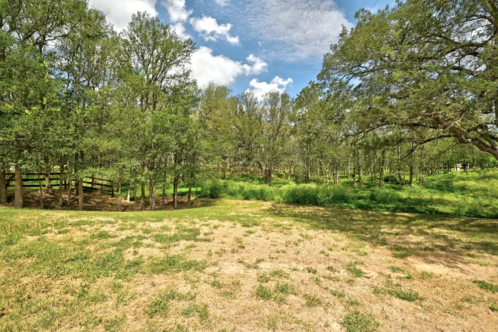 354 Lamaloa Lane Bastrop, TX 78602