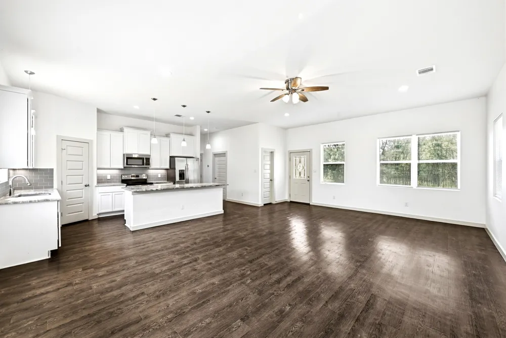 354 Lamaloa Lane Bastrop, TX 78602