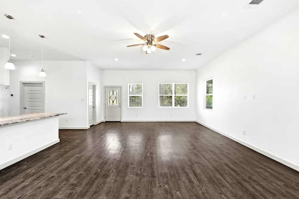 354 Lamaloa Lane Bastrop, TX 78602