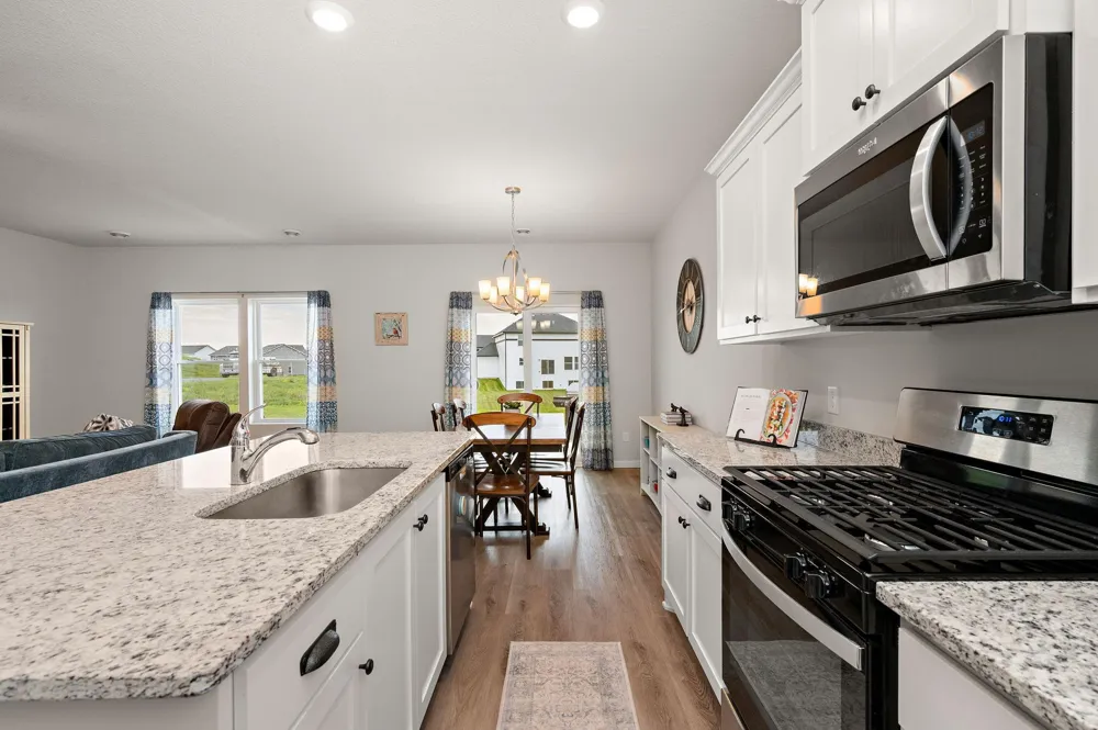 10188 Twin Lakes Parkway NW Elk River, MN 55330