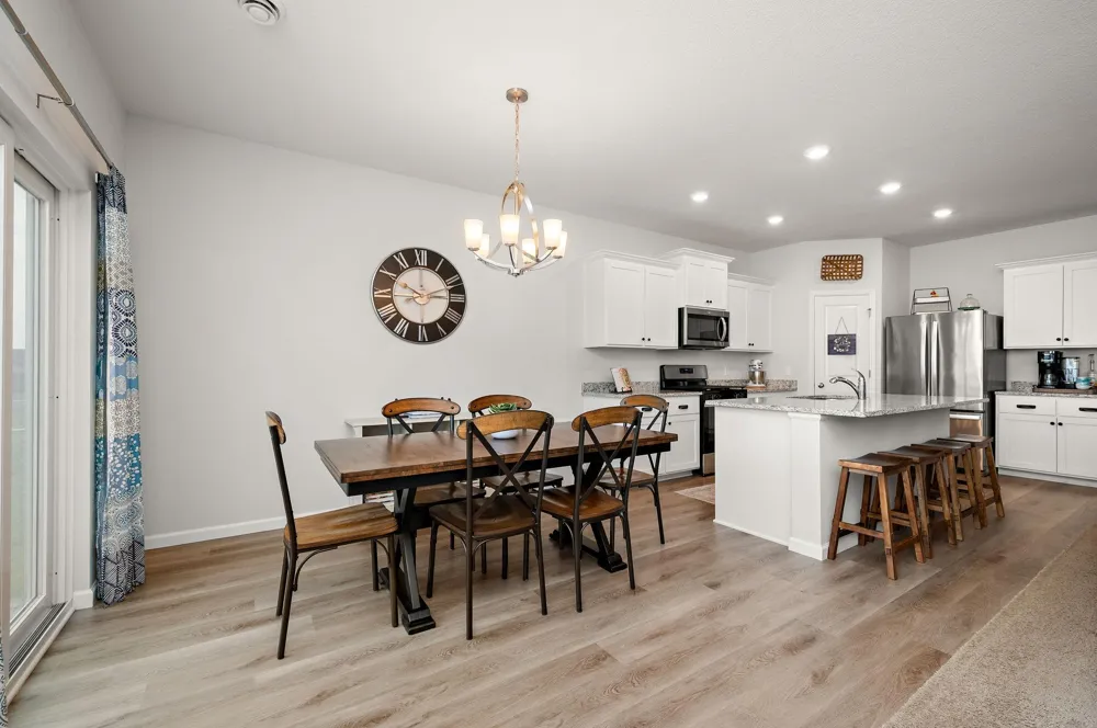 10188 Twin Lakes Parkway NW Elk River, MN 55330