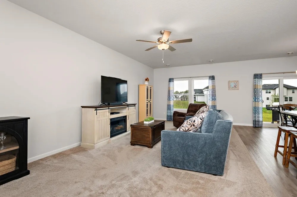 10188 Twin Lakes Parkway NW Elk River, MN 55330