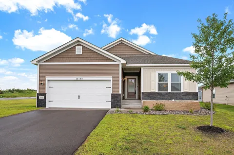 10188 Twin Lakes Parkway NW