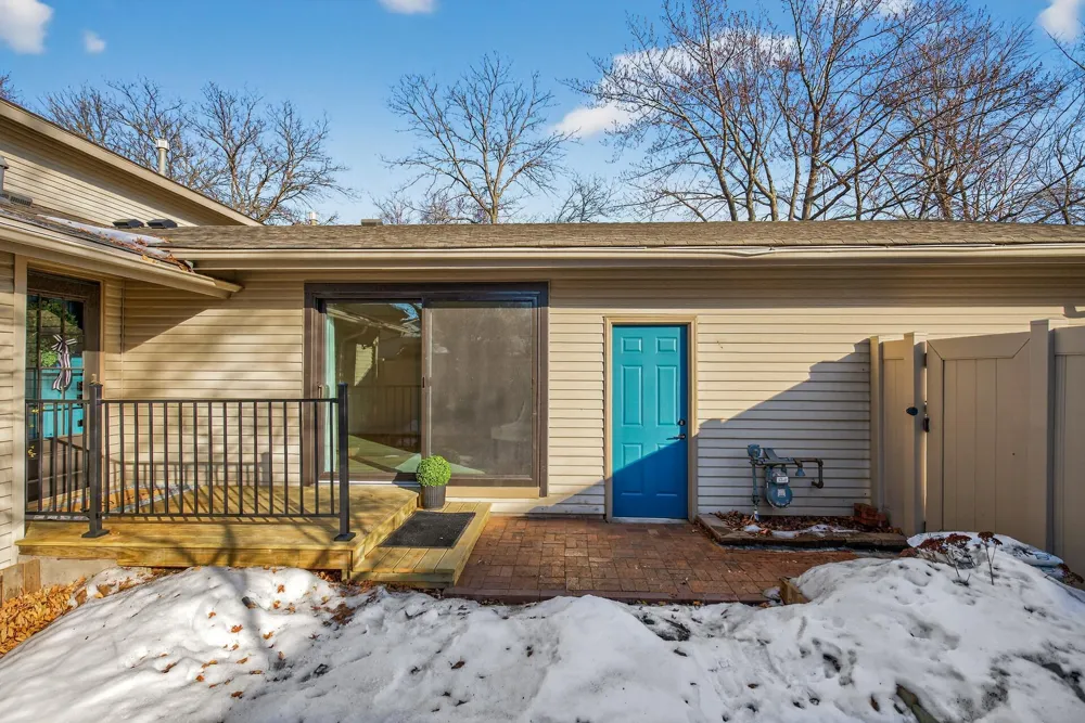 3319 Lower 67th Street E #- Inver Grove Heights, MN 55076