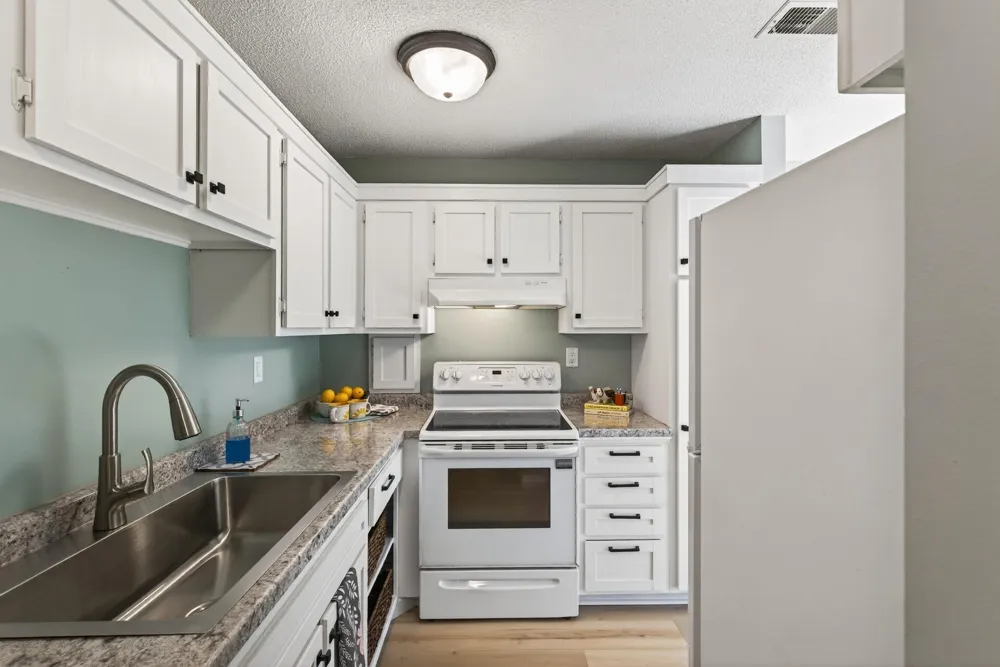 3319 Lower 67th Street E #- Inver Grove Heights, MN 55076