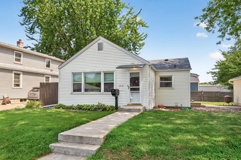 213 14th Avenue S South Saint Paul, MN 55075