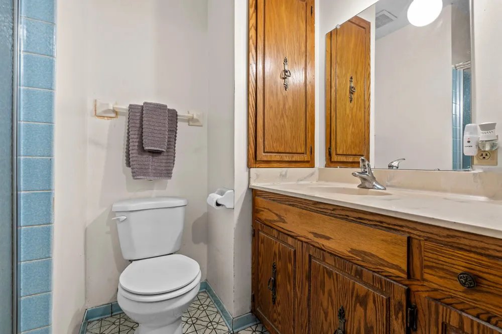 2415 Lisbon Avenue Lake Elmo, MN 55042
