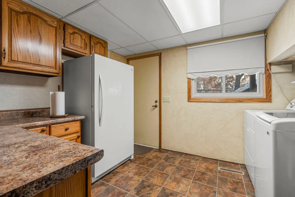 2415 Lisbon Avenue Lake Elmo, MN 55042