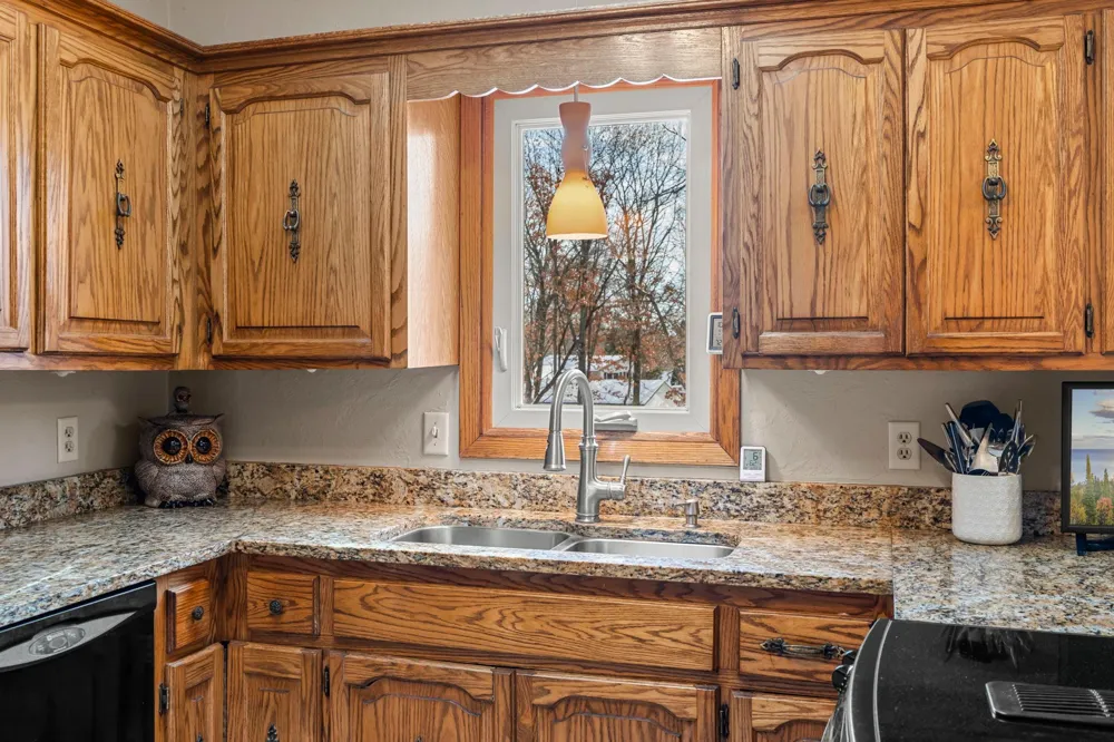 2415 Lisbon Avenue Lake Elmo, MN 55042