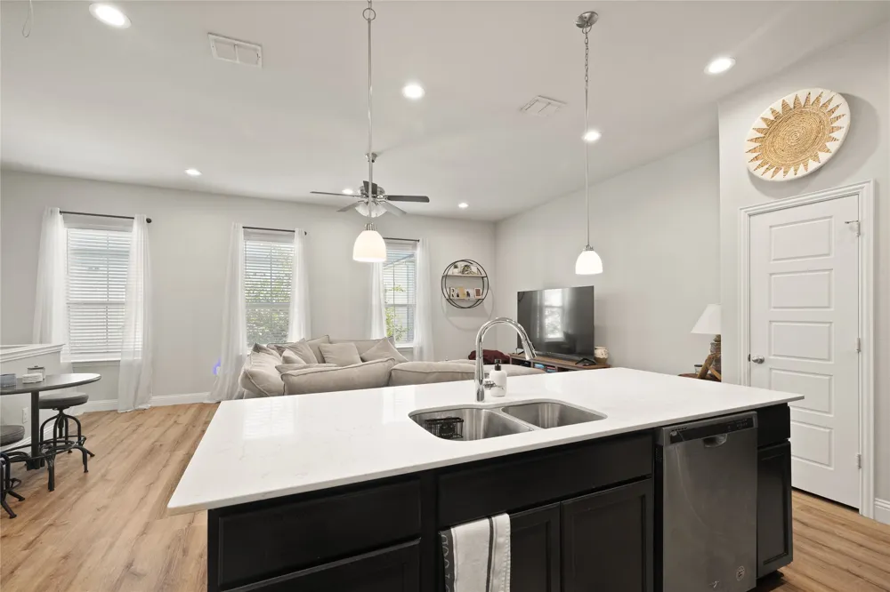 1920 Bel Air Drive Arlington, TX 76010