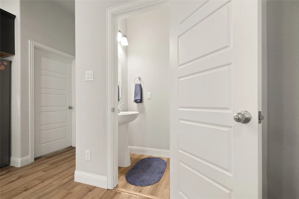 1920 Bel Air Drive Arlington, TX 76010