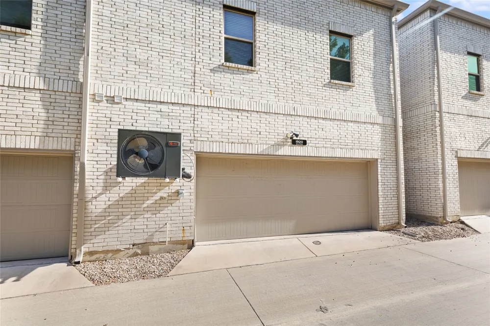 1920 Bel Air Drive Arlington, TX 76010