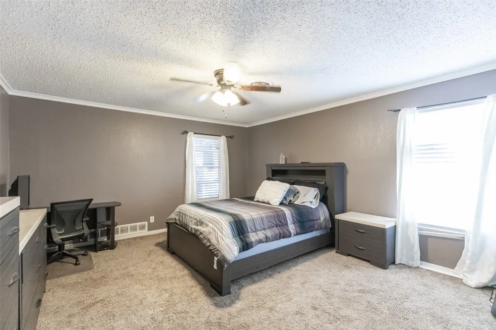 3433 I-20 W Baird, TX 79504