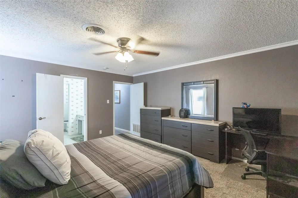 3433 I-20 W Baird, TX 79504