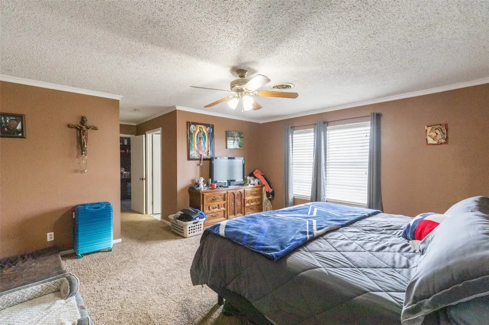 3433 I-20 W Baird, TX 79504