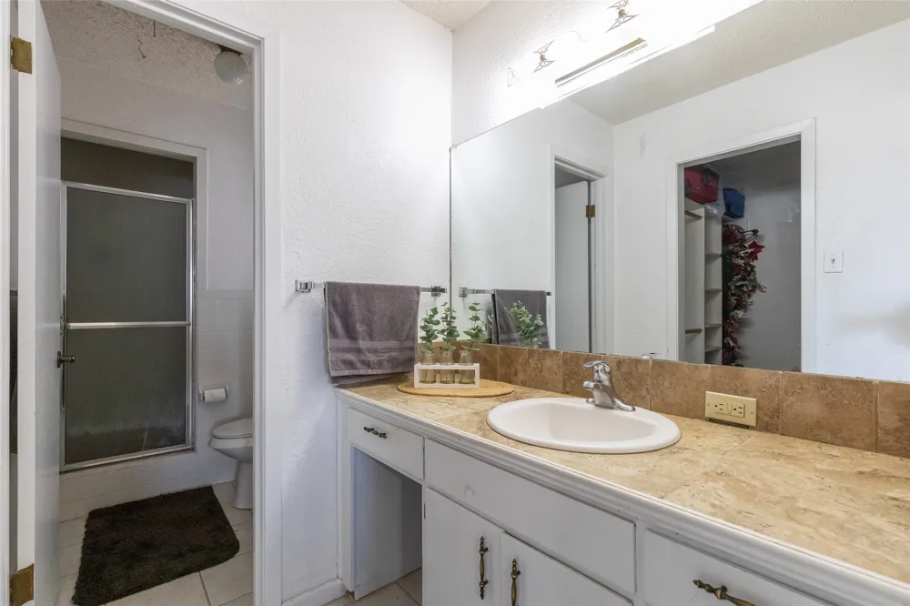 3433 I-20 W Baird, TX 79504