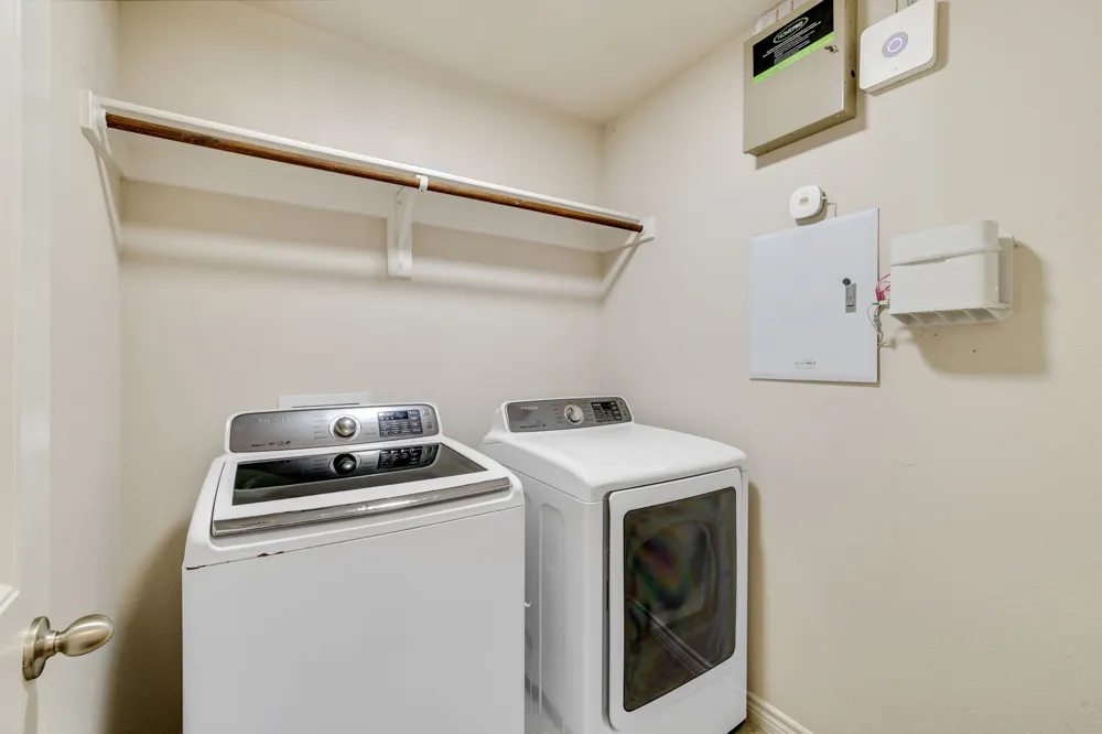 1017 Rose Garden Drive Little Elm, TX 75068