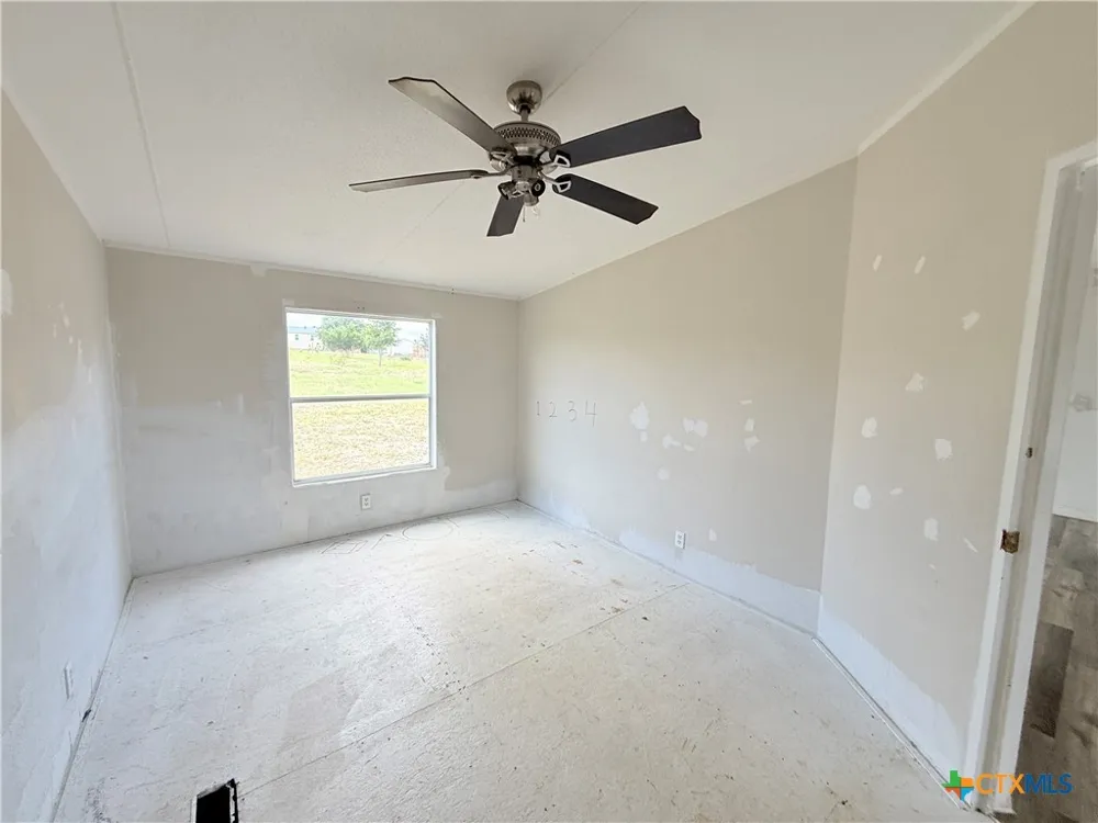 1501 Quail Creek Drive Kempner, TX 76539