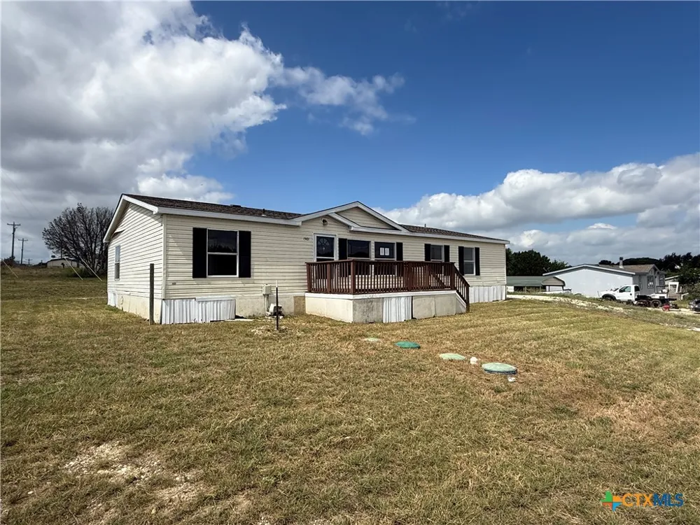 1501 Quail Creek Drive Kempner, TX 76539