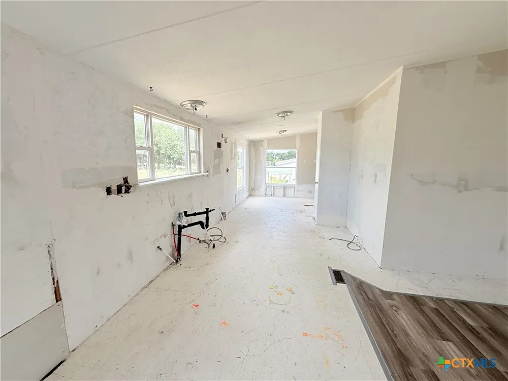 1501 Quail Creek Drive Kempner, TX 76539
